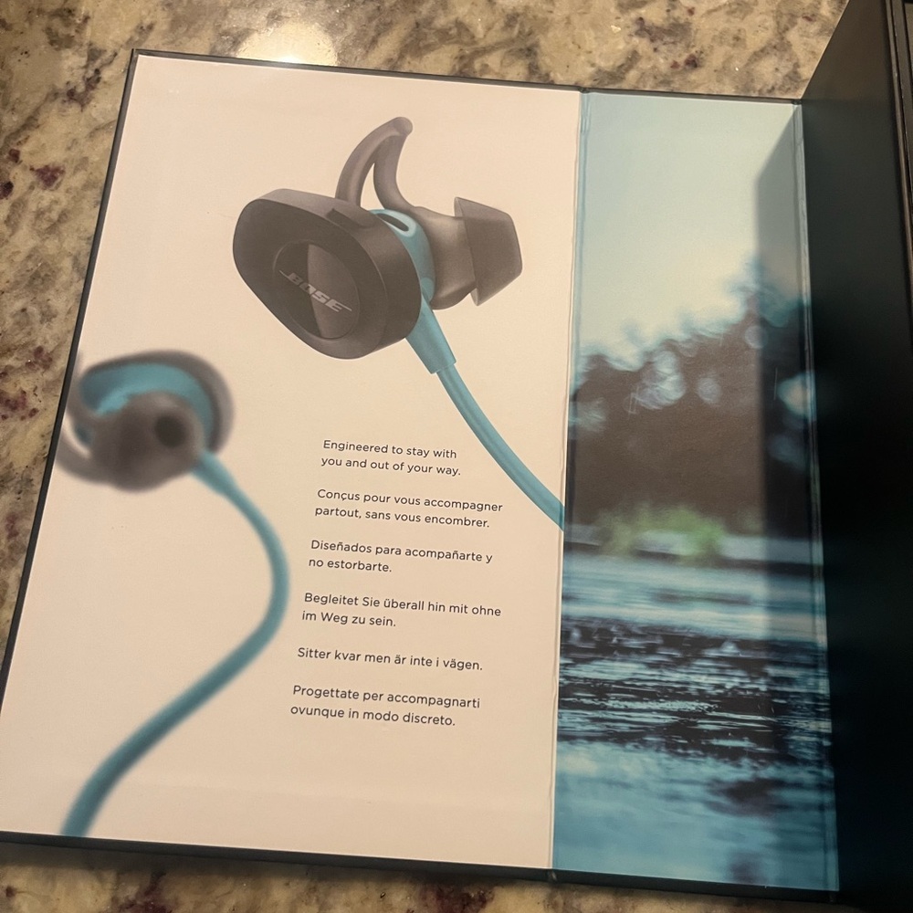 Bose Soundsport Wireless Headphones Aqua - Picture 5 of 7